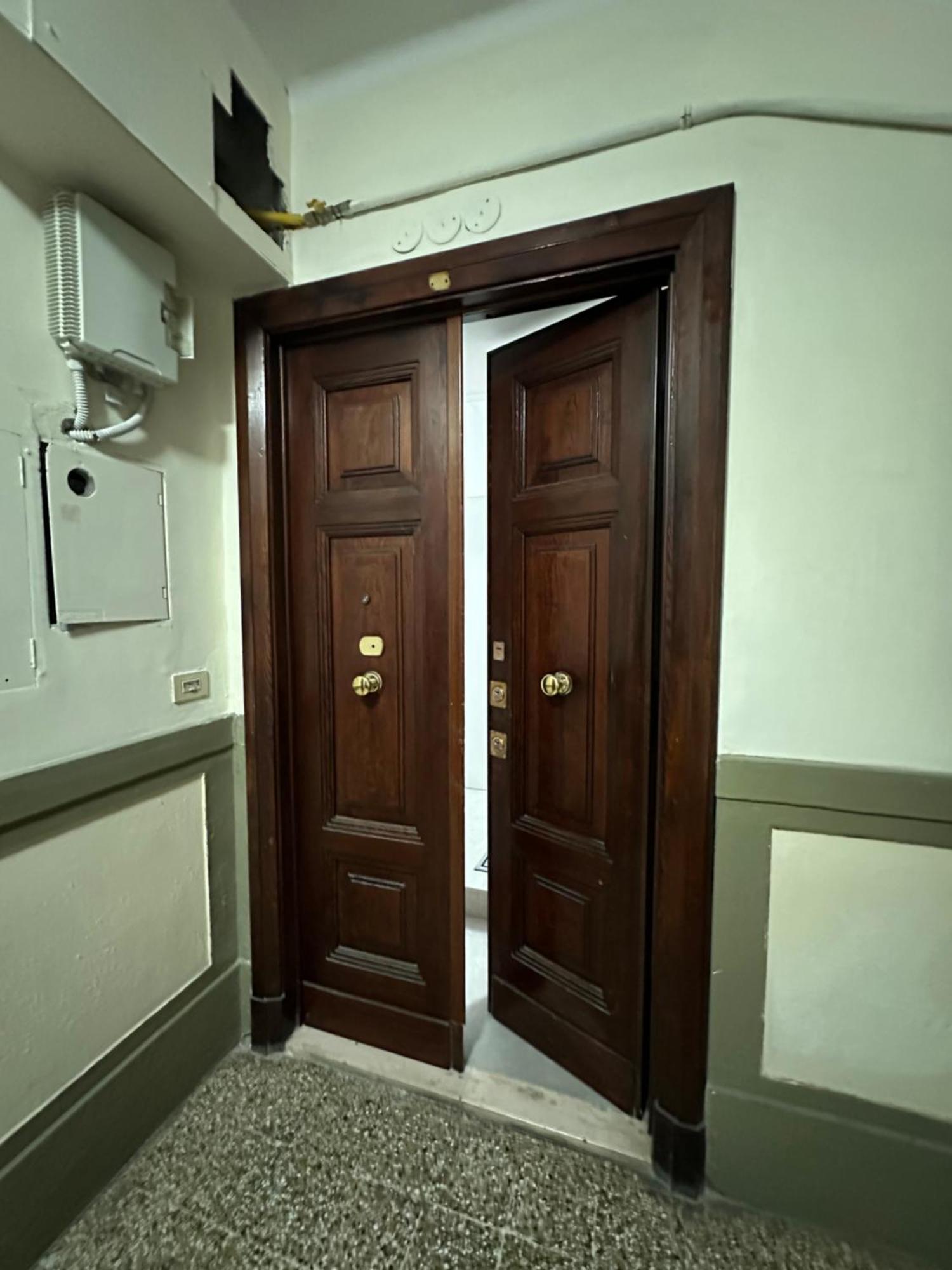 Cozy Enna Rooms - Metro Re Di Roma Exterior photo